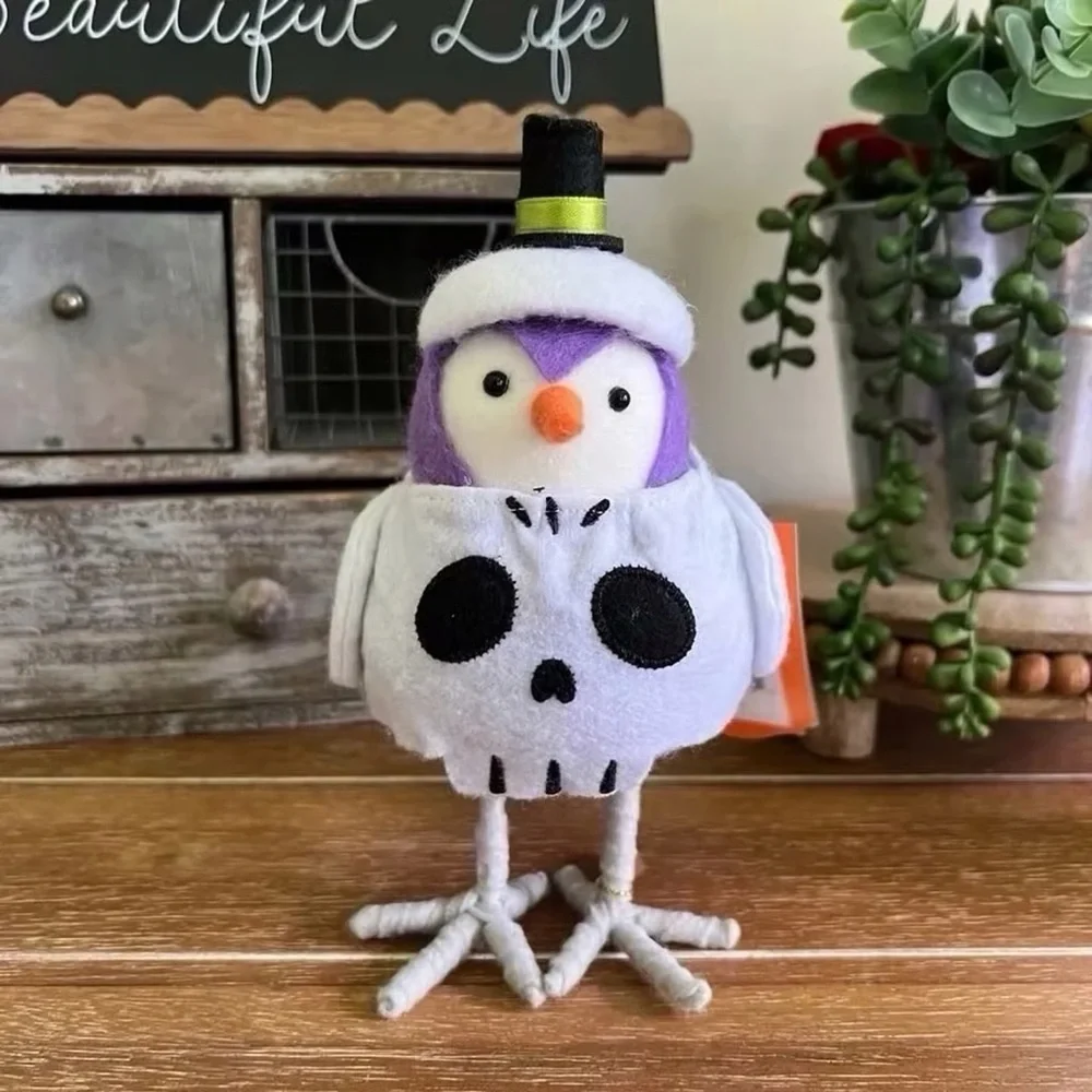 New 2022 Target Featherly Friends Spritz Bird 